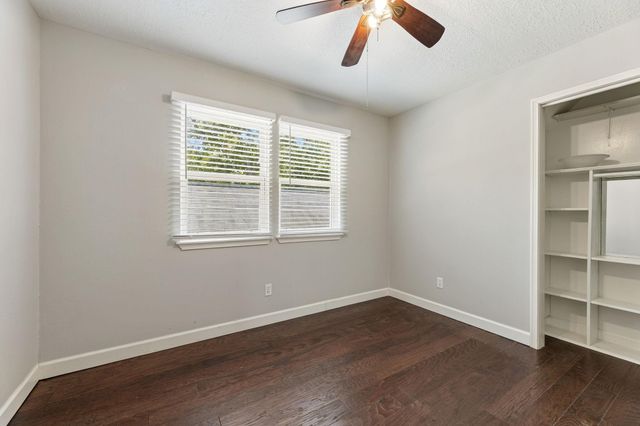 4411 Deerfield Village Drive, Houston, TX 77084