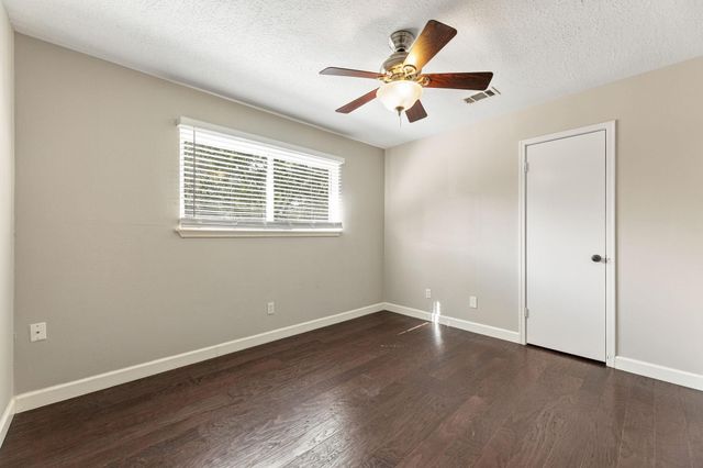 4411 Deerfield Village Drive, Houston, TX 77084