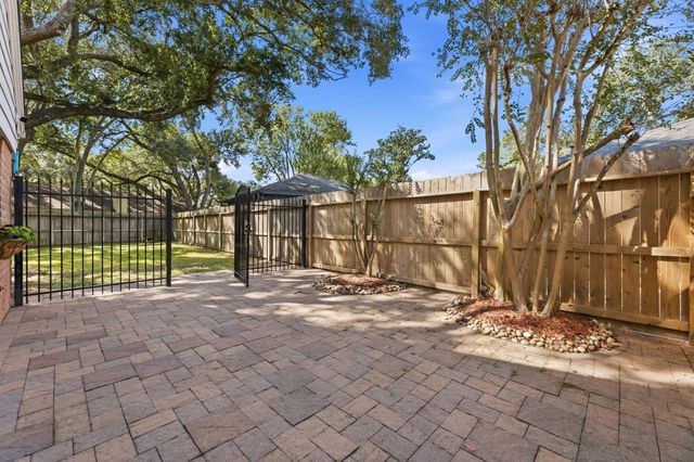 4411 Deerfield Village Drive, Houston, TX 77084