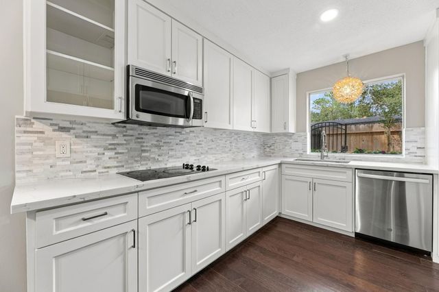 4411 Deerfield Village Drive, Houston, TX 77084