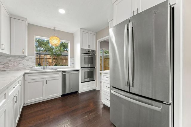4411 Deerfield Village Drive, Houston, TX 77084