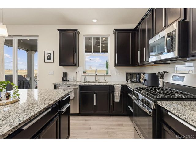 322 N Patsburg St, Aurora, CO 80018