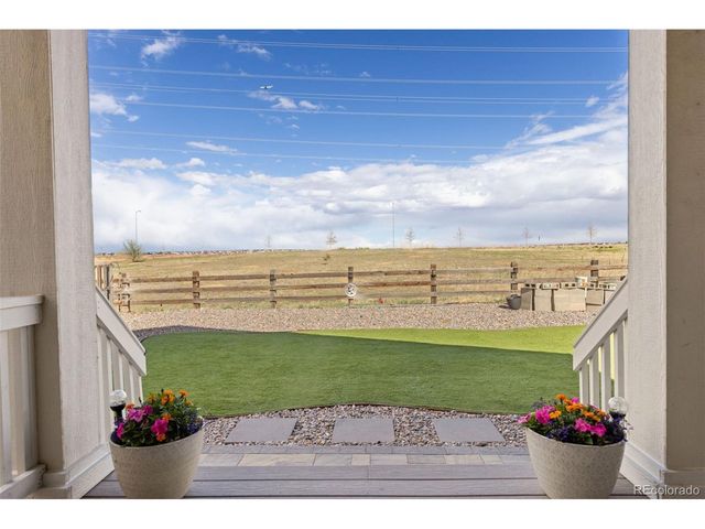 322 N Patsburg St, Aurora, CO 80018