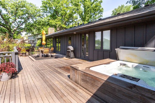 24295 Wood Drive, Excelsior, MN 55331