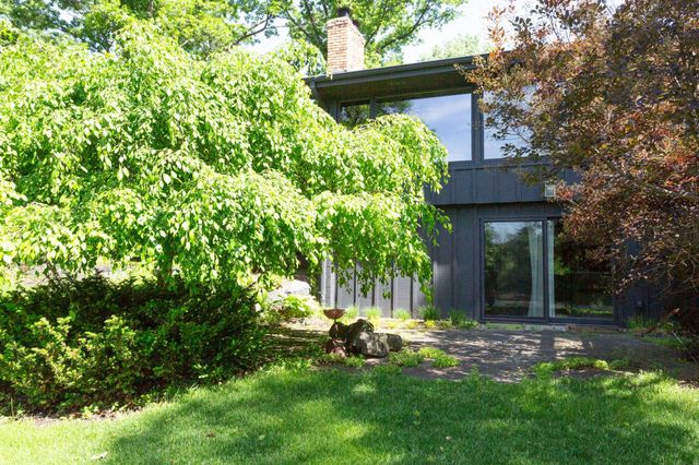 24295 Wood Drive, Excelsior, MN 55331