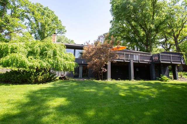 24295 Wood Drive, Excelsior, MN 55331