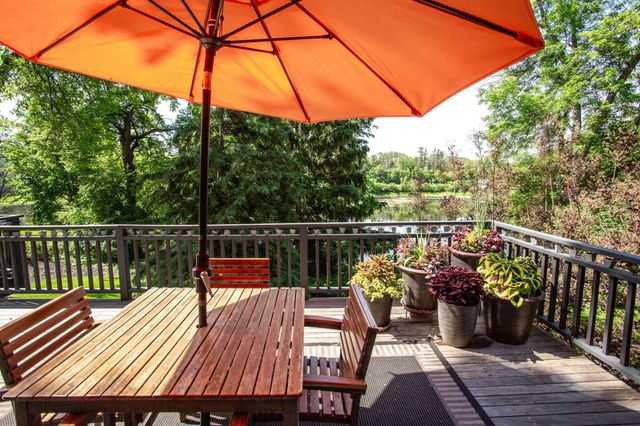 24295 Wood Drive, Excelsior, MN 55331