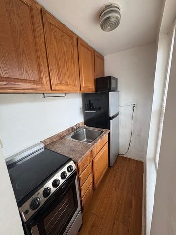 79 Charles Street 4R, Boston, MA 02114