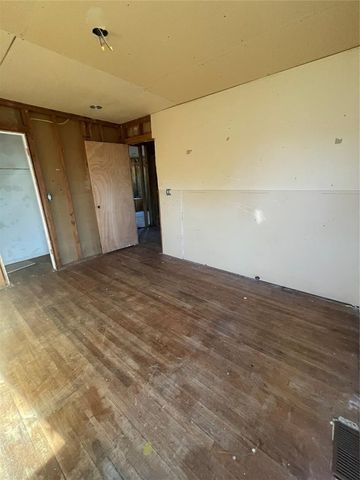 404 E Jarman Drive, Oklahoma City, OK 73110