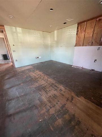 404 E Jarman Drive, Oklahoma City, OK 73110