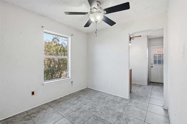 2910 Penny Lane, Euless, TX 76039