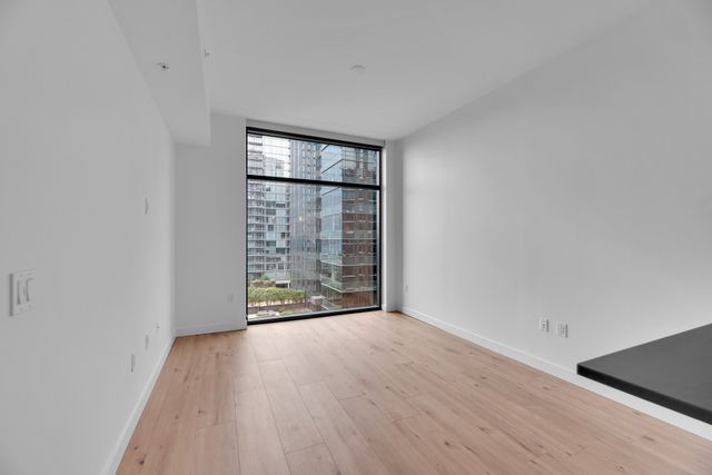 1212 Demonbreun St Apt 1012, Nashville, TN 37203