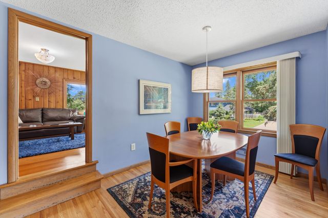 100 Turnpike Road, Golden Valley, MN 55416