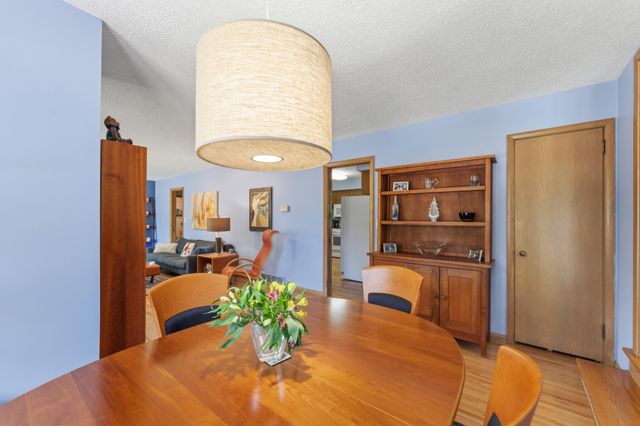 100 Turnpike Road, Golden Valley, MN 55416