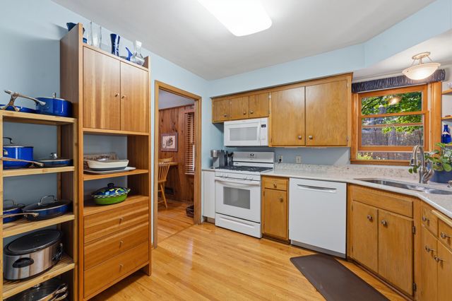 100 Turnpike Road, Golden Valley, MN 55416