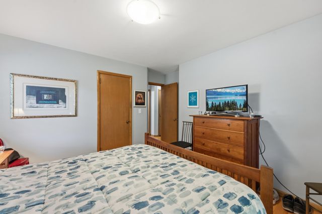 100 Turnpike Road, Golden Valley, MN 55416