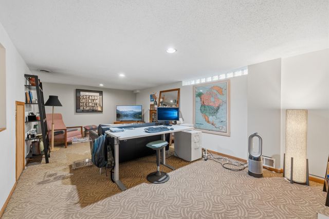 100 Turnpike Road, Golden Valley, MN 55416