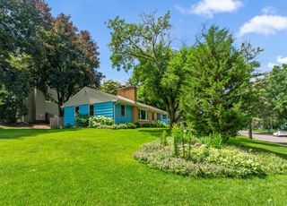 100 Turnpike Road, Golden Valley, MN 55416