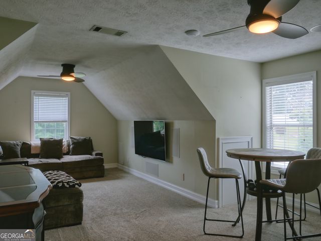 106 Willow Trace, Stockbridge, GA 30281