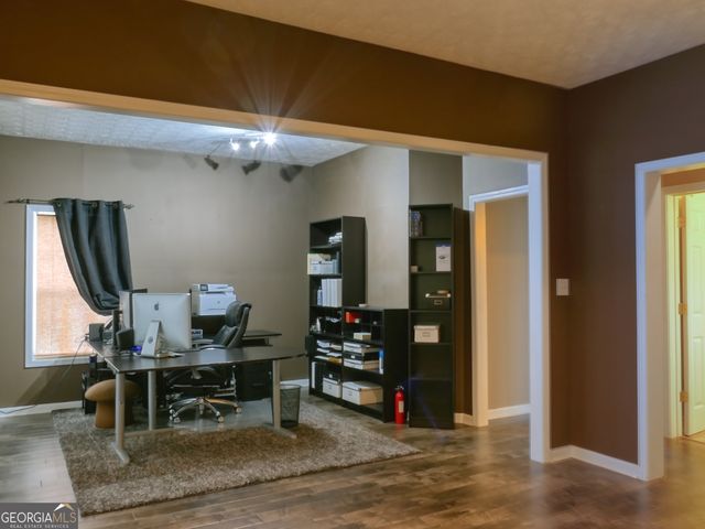 106 Willow Trace, Stockbridge, GA 30281