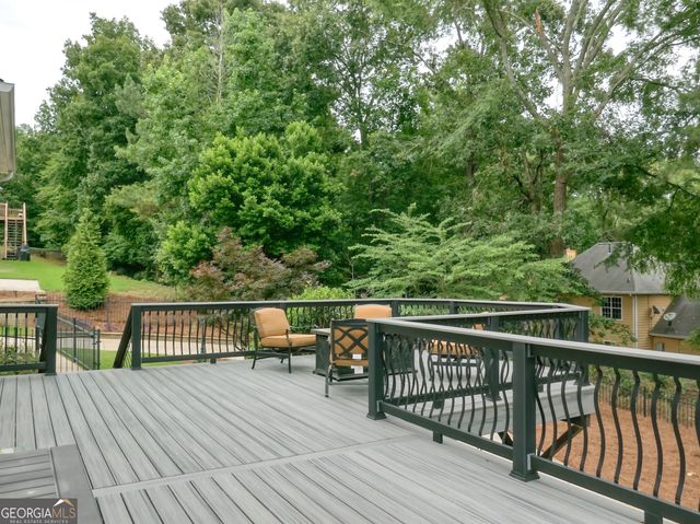 106 Willow Trace, Stockbridge, GA 30281