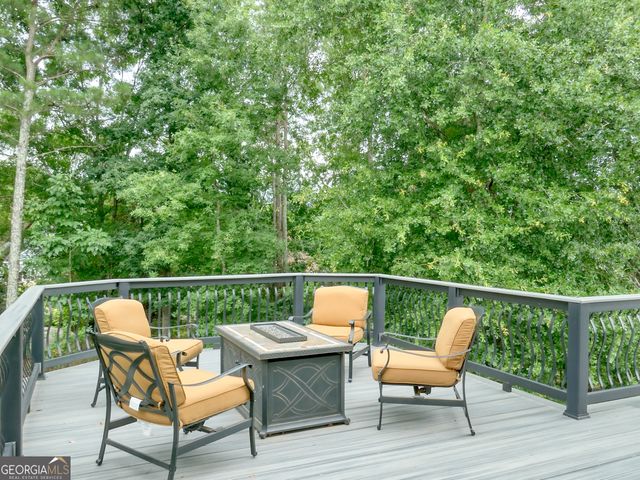106 Willow Trace, Stockbridge, GA 30281