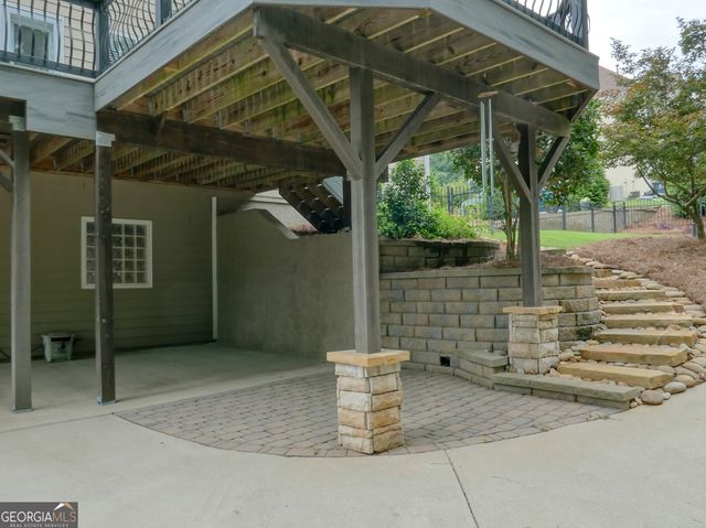 106 Willow Trace, Stockbridge, GA 30281