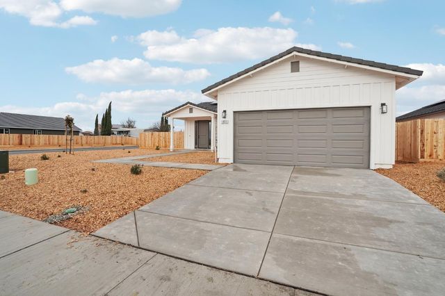 3812 Alexander Cir, Olivehurst, CA 95961