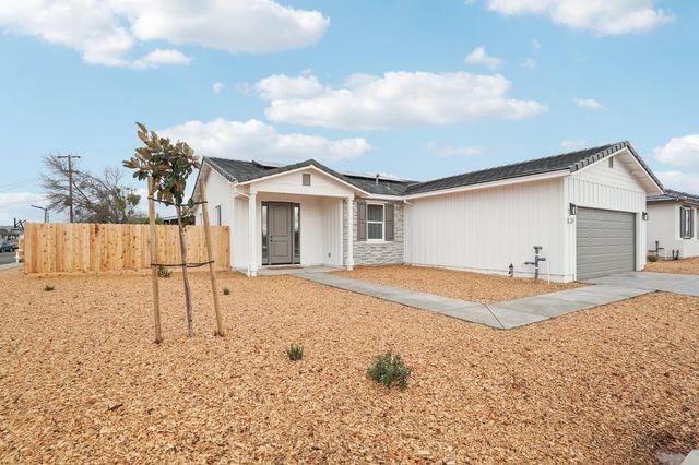 3812 Alexander Cir, Olivehurst, CA 95961