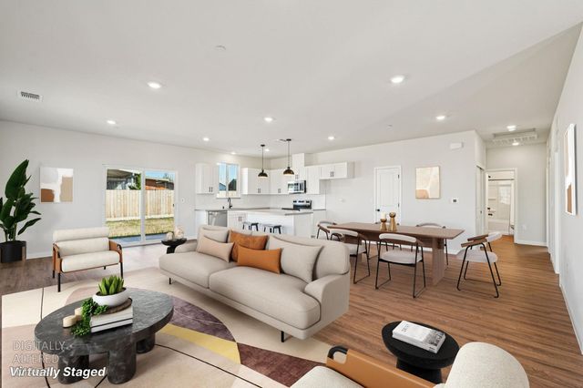 3812 Alexander Cir, Olivehurst, CA 95961