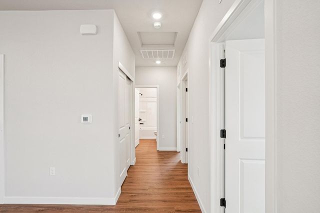 3812 Alexander Cir, Olivehurst, CA 95961