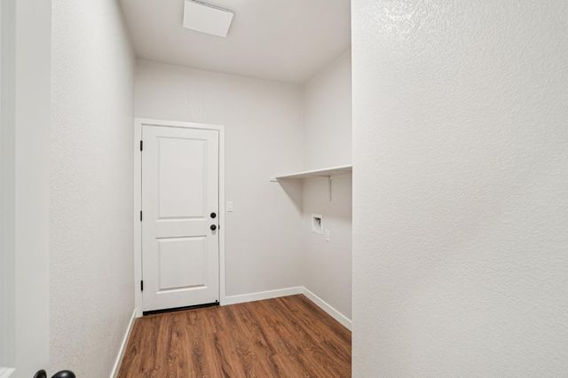 3812 Alexander Cir, Olivehurst, CA 95961