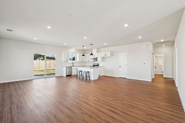 3812 Alexander Cir, Olivehurst, CA 95961