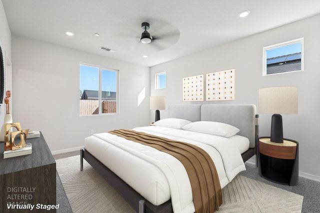 3812 Alexander Cir, Olivehurst, CA 95961