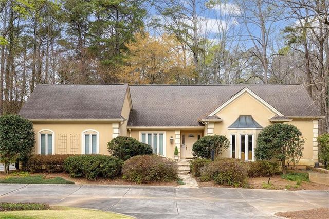 2010 Carrington Court, Smoke Rise, GA 30087