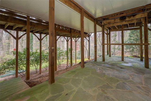 2010 Carrington Court, Smoke Rise, GA 30087