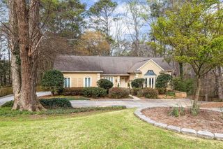 2010 Carrington Court, Smoke Rise, GA 30087