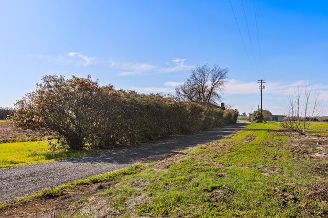 3781 Larkin Rd, Biggs, CA 95917