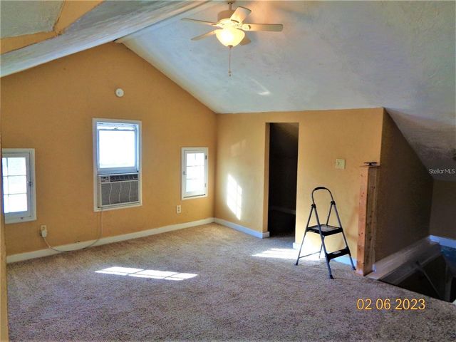 1411 E NEW YORK AVE, Deland, FL 32724