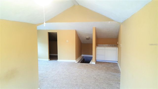 1411 E NEW YORK AVE, Deland, FL 32724