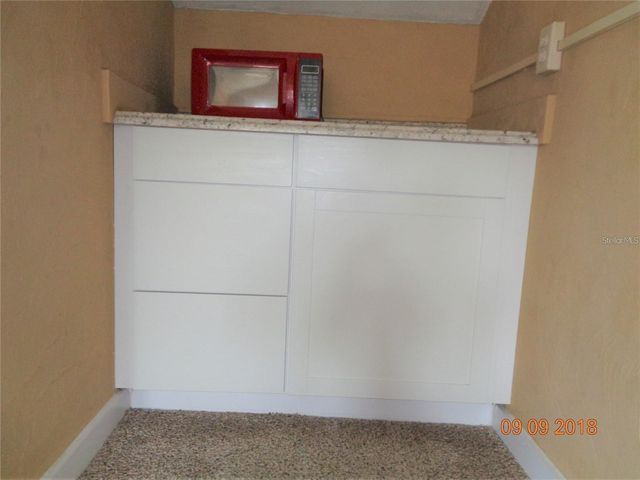 1411 E NEW YORK AVE, Deland, FL 32724