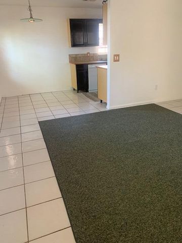 512 Biscayne Drive, West Palm Beach, FL 33401