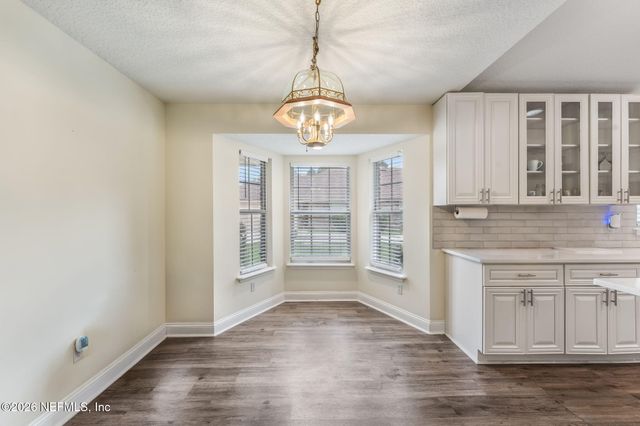 12562 ANGEL LAKE Drive W, Jacksonville, FL 32218