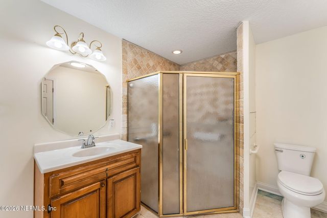 12562 ANGEL LAKE Drive W, Jacksonville, FL 32218
