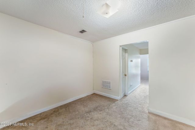 12562 ANGEL LAKE Drive W, Jacksonville, FL 32218