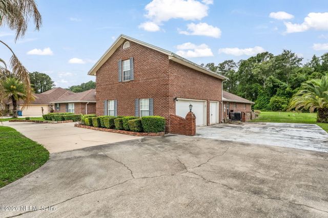 12562 ANGEL LAKE Drive W, Jacksonville, FL 32218