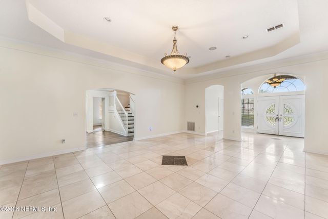 12562 ANGEL LAKE Drive W, Jacksonville, FL 32218