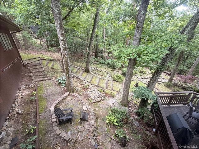 66 High Hill Road, Tuxedo Park, NY 10987