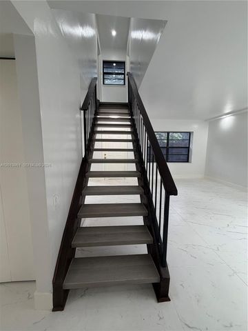 7024 SW 114th Pl A-52, Miami, FL 33173