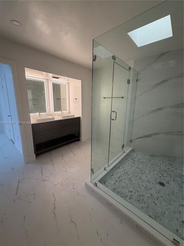 7024 SW 114th Pl A-52, Miami, FL 33173